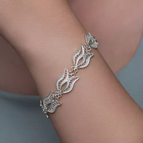 Gümüş Lale Motifli Telkari Kadın Bileklik