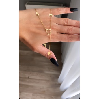 Minik kalp detaylı üç harf kalpli kolye❤️