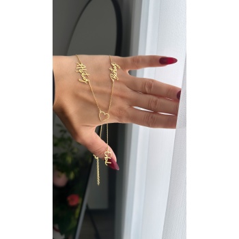 Üç isimli kalp detaylı kolye