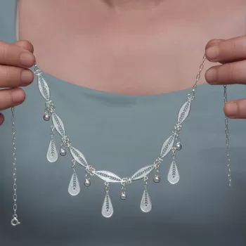 Gümüş Sonsuz Esinti Damla Telkari Kadın Kolye