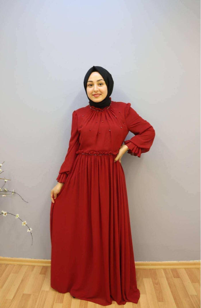 ÇINAR ÖZKAN KADIN TAŞ DETAYLI ŞİFON ÖNÜ BÜZGÜLÜ ELBİSE