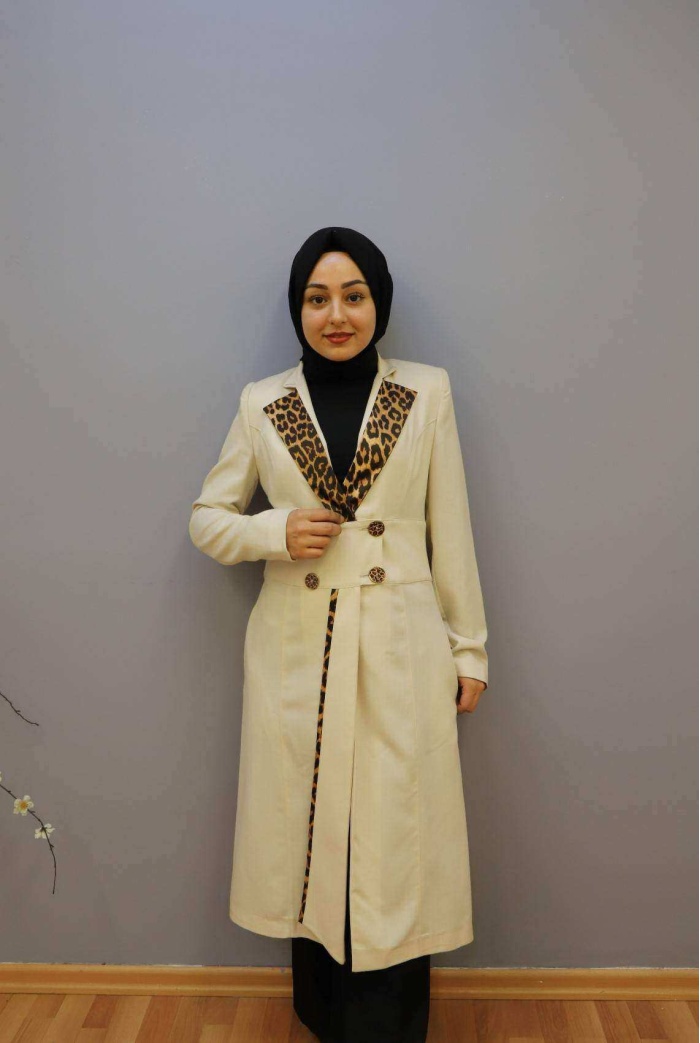 ARMİNE KADIN LEOPAR DESEN DETAYLI KAP