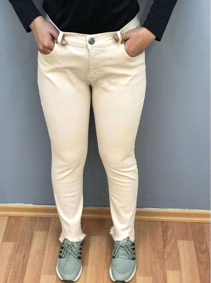 BASİCLOVE KADIN PAÇASI PÜSKÜL DETAYLI PANTOLON