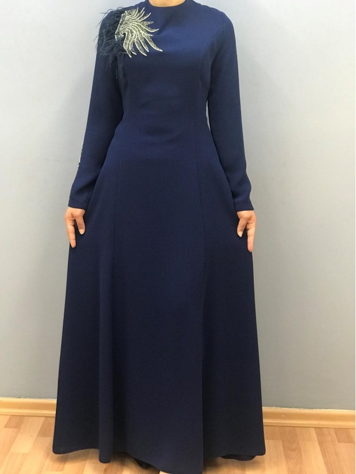 ÇINAR ÖZKAN KADIN SUZANNA OMUZU TAŞLI ELBİSE