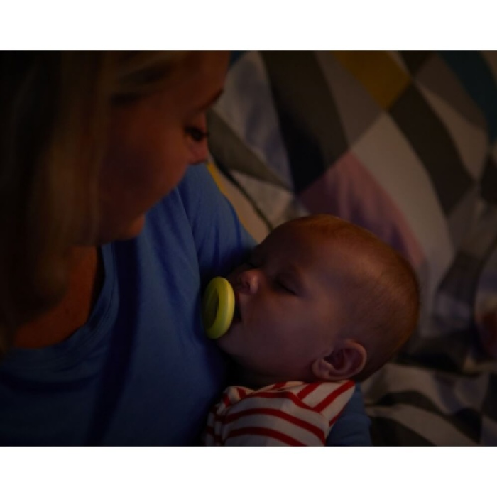 Tommee Tippee Ultra Hafif Silikon Emzik 2li 0-6 Ay Mavi - Beyaz