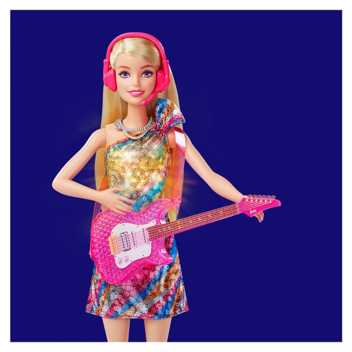 Barbie Büyük Hayaller Serisi Malibu Şarkıcı Bebek