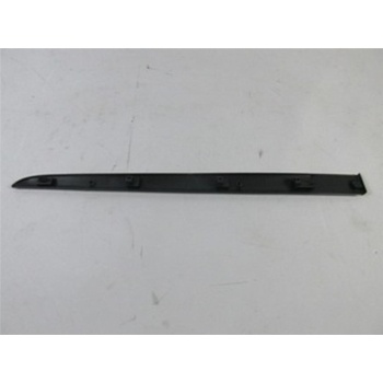 RENAULT CLIO- 3- HB- 06-09 ARKA KAPI BANDI SAĞ SİYAH OEM NO: 7701476426 UYUMLU 1428-2261