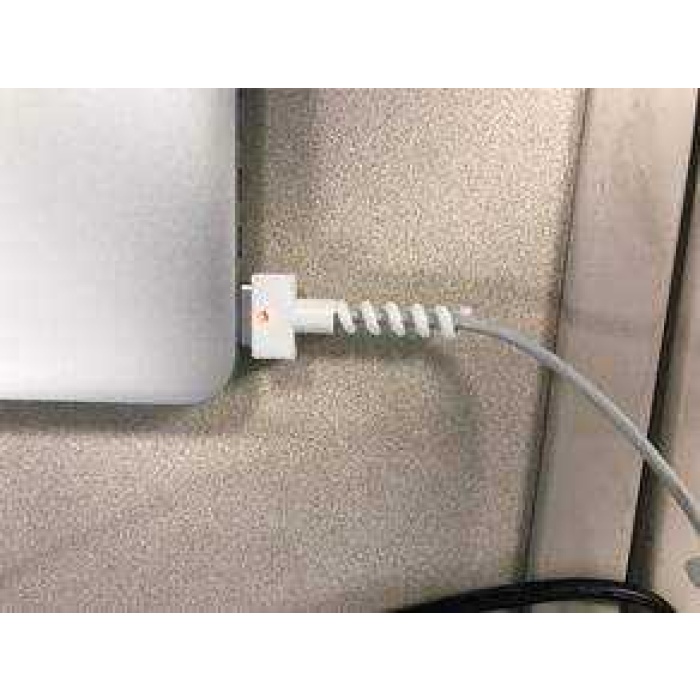 MacBook Kablo Koruyucu  Tutucu Asma Aparatı Aksesuar Aparat Asma