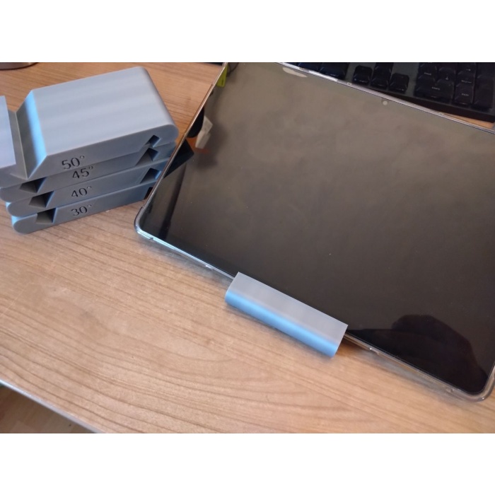 Tablet Stand P1183194