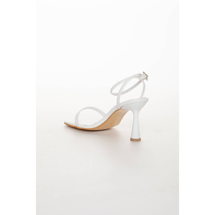 Kadın Yazlık Topuklu Ayakkabı Beyaz