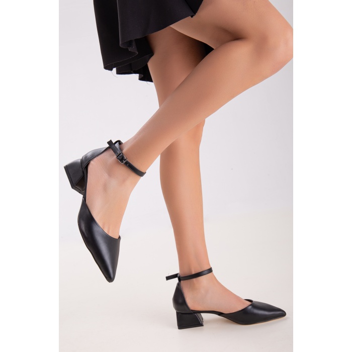 Kadın 3 cm Topuklu Günlük Yazlık Ayakkabı Siyah KOMBİN