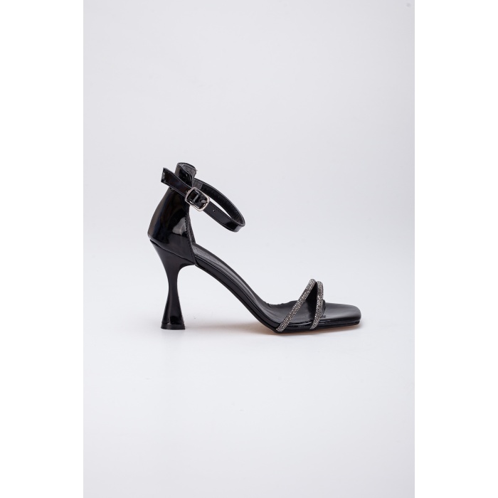 Kadın  ince topuklu Arkası kapalı yazlık taş işlemeli ayakkabı  siyah RUGAN