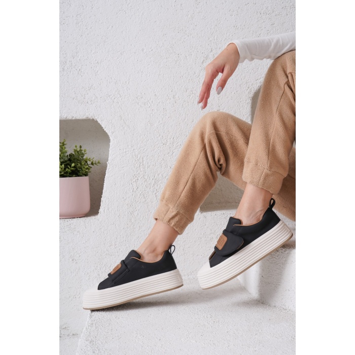 Guja Cırtlı İthal Kadın Rahat Günlük Sneakers