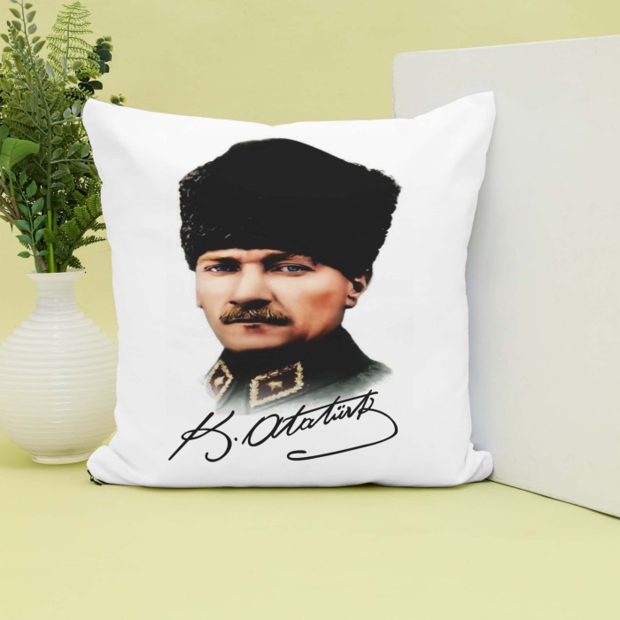 Mustafa Kemal Atatürk Tasarımlı Baskılı Dekoratif Yastık Hediye