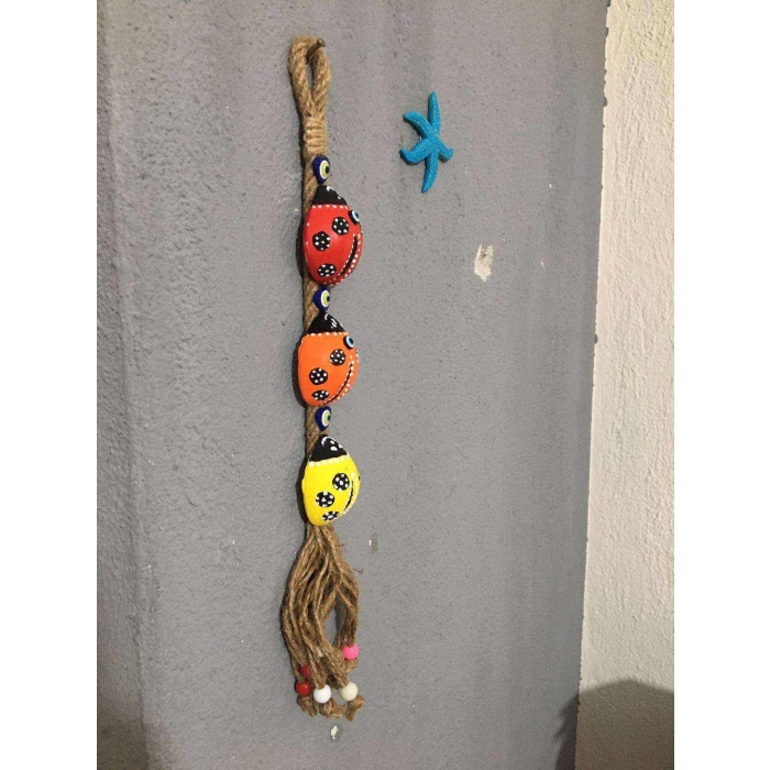 Renkli Uğur Böceği Duvar Süsü