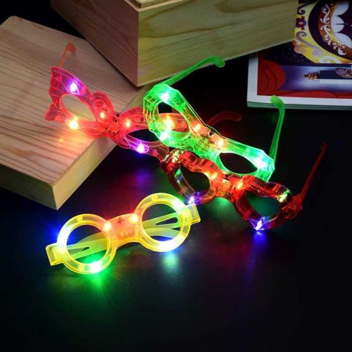 Led Işıklı Karışık 6 Model Yanar Söner Parti Gözlüğü 6 Adet