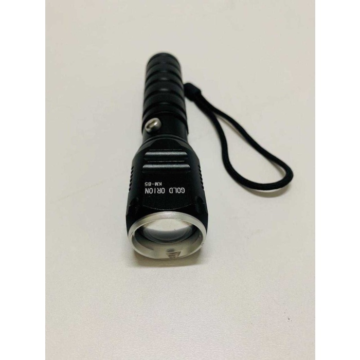 Km-85 Zoomlu Şarjlı 200 Lumens Araç Kamp Ve El Feneri