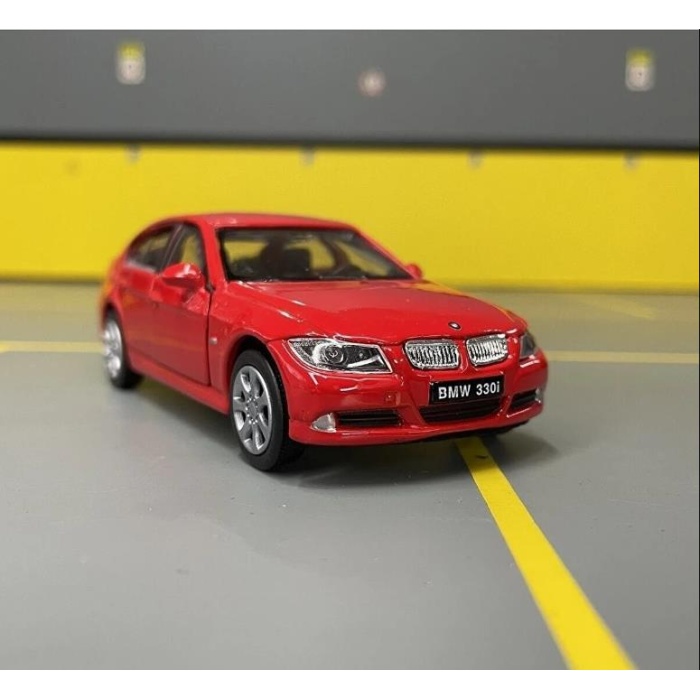 Welly Çek Bırak BMW 330i - 42364-Kırmızı