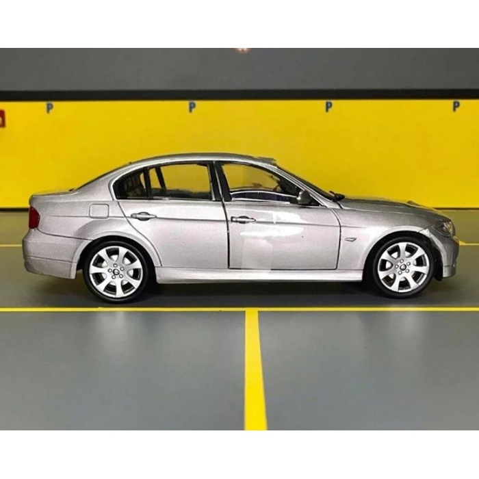 Welly Çek Bırak BMW 330i - 42364-Gri
