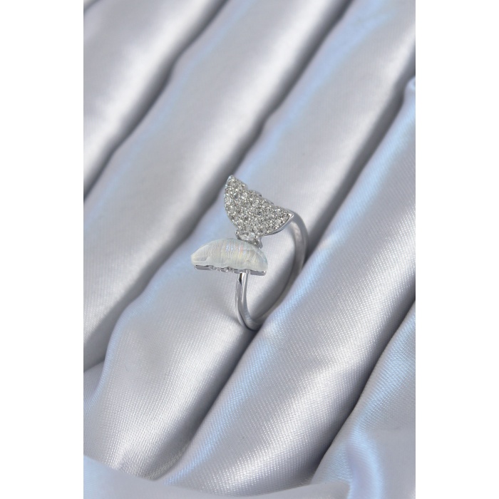 Gümüş Renk Zirkon Taşlı Kelebek Model Kadın Yüzük - BJ-BYK2816