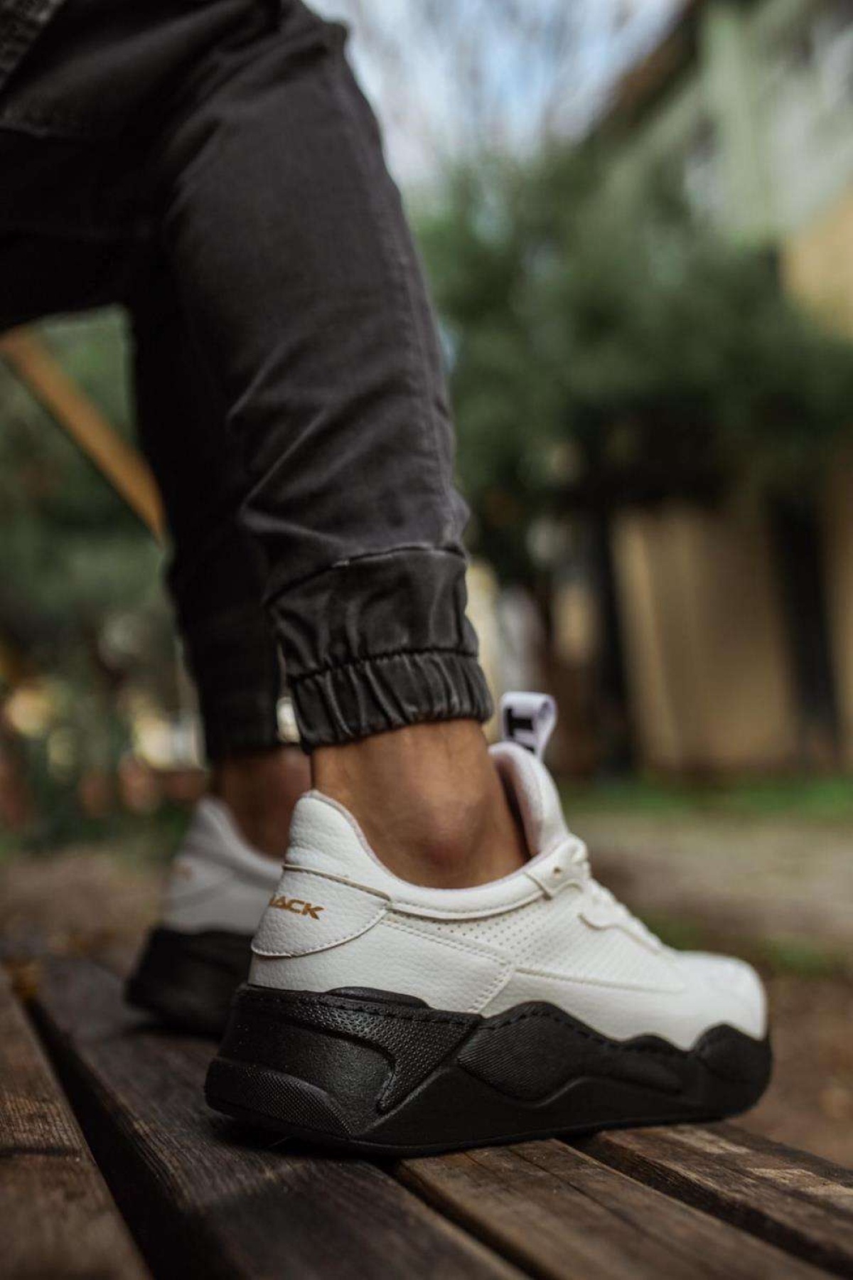 Koçmen Sneakers Ayakkabı 606 Beyaz (Siyah Taban)