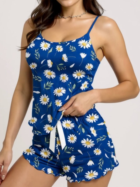 Papatya Desenli Mavi Askılı Şortlu Pijama Takımı