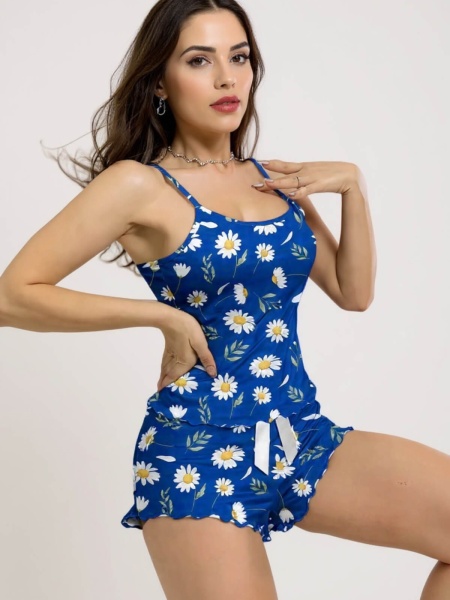 Papatya Desenli Mavi Askılı Şortlu Pijama Takımı