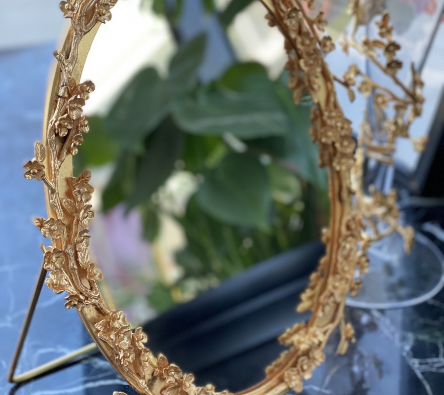 FLOWER DECOR OVAL MIRROR