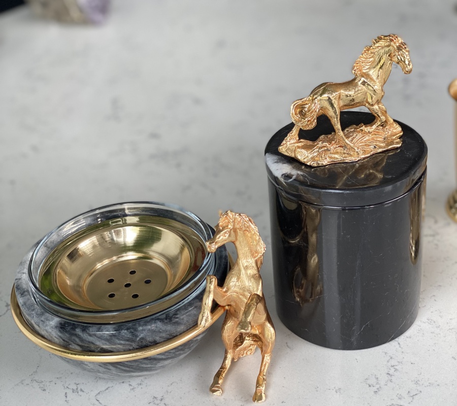 HORSE DECOR MARBLE BOX/JAR