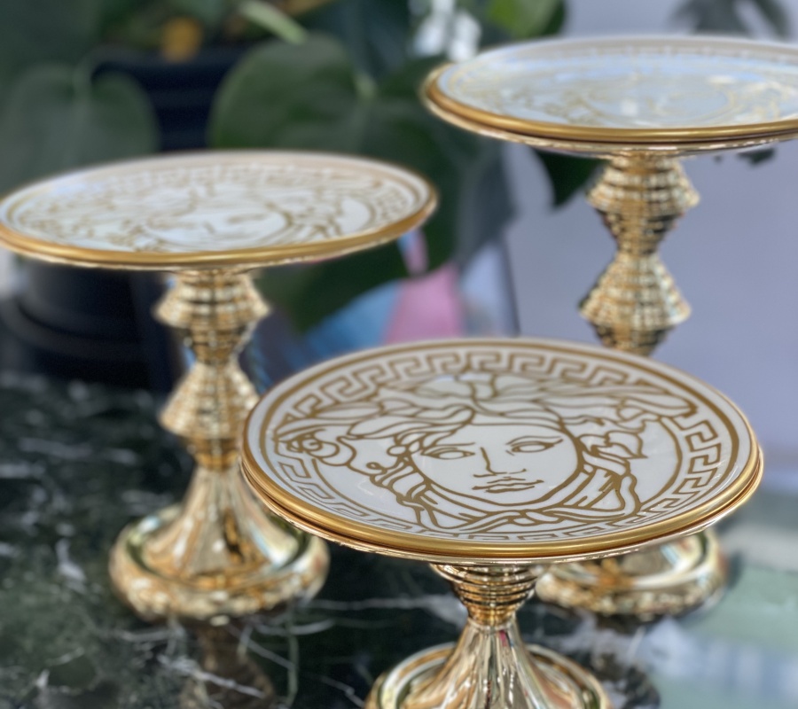 VERSACE PLATES & 3 SIZE CAKE STAND