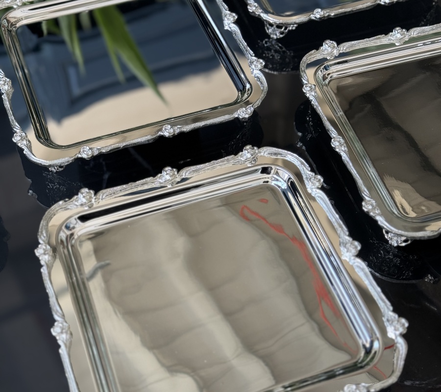 ROSE DECOR 22CM SQUARE TRAY
