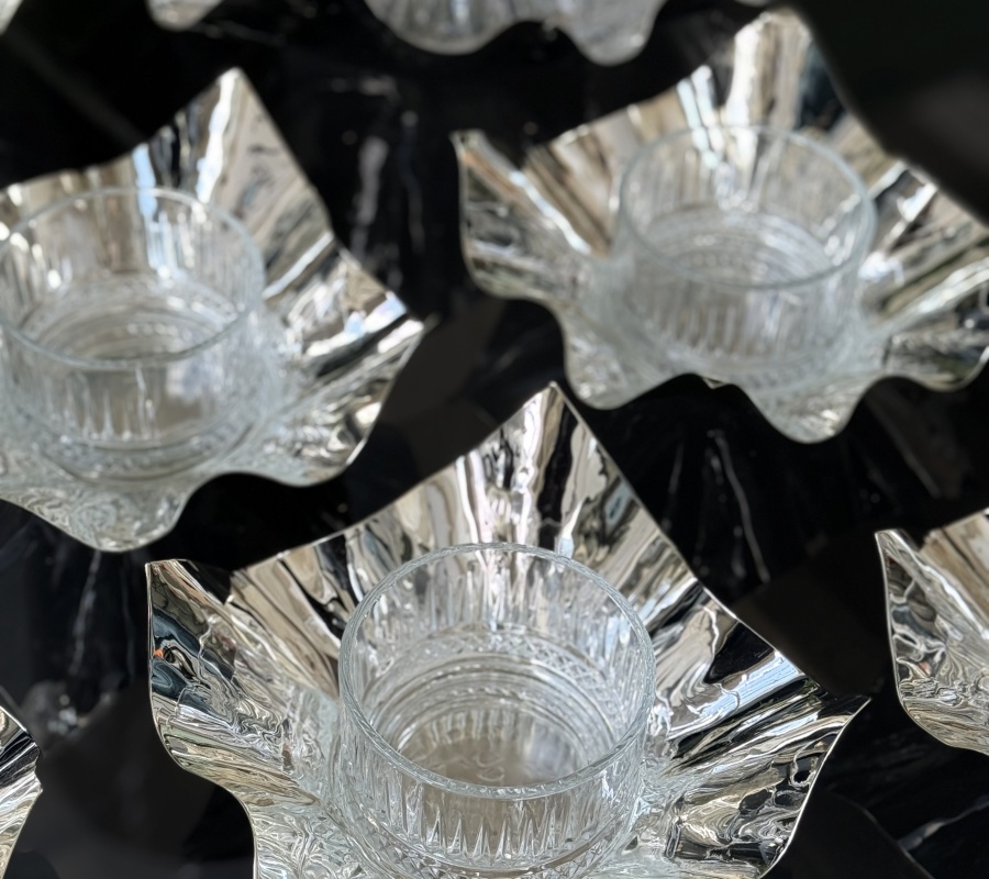 HANDMADE WAVY BOWL & 10CM GLASS BOWL