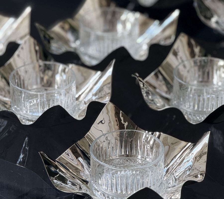 HANDMADE WAVY BOWL & 10CM GLASS BOWL