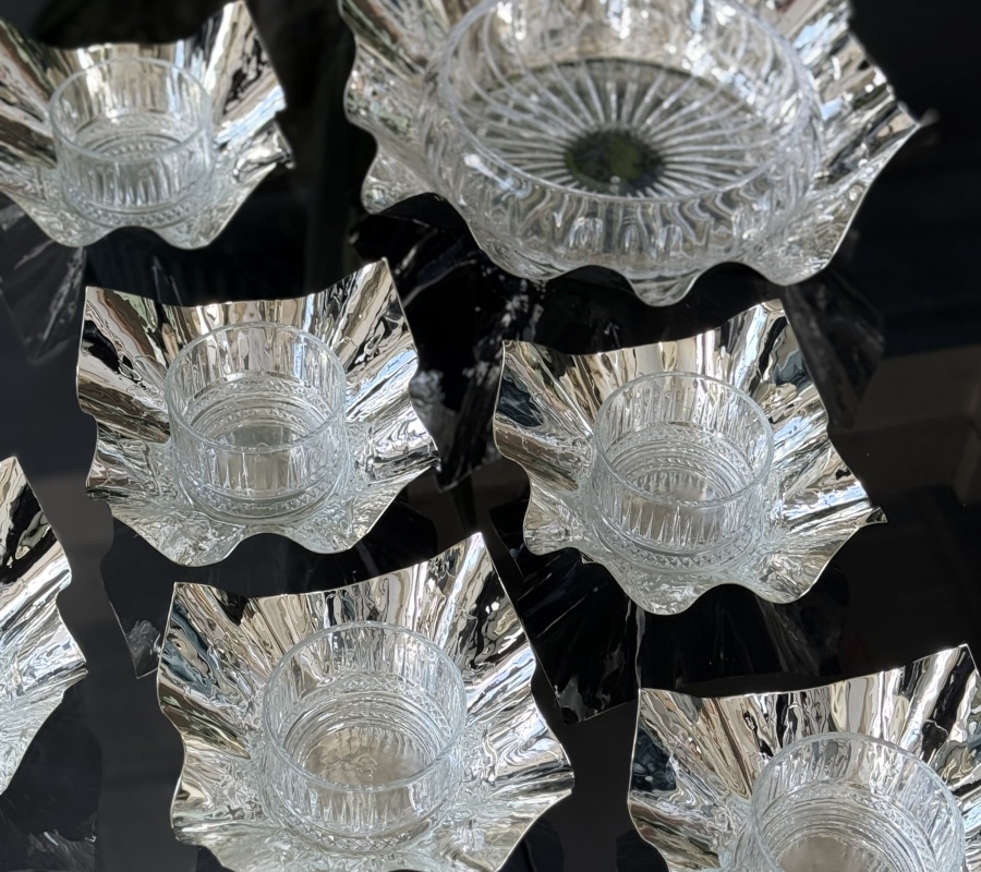 HANDMADE WAVY BOWL & 10CM GLASS BOWL