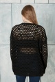 Lugmo Kadın Triko Ajurlu Bluz Crop Kolye Hediyeli Akrilik Üçgen Desenli Siyah