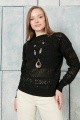 Lugmo Kadın Triko Ajurlu Bluz Crop Kolye Hediyeli Akrilik Çizgi Desenli Siyah