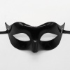 Siyah Renk Maske