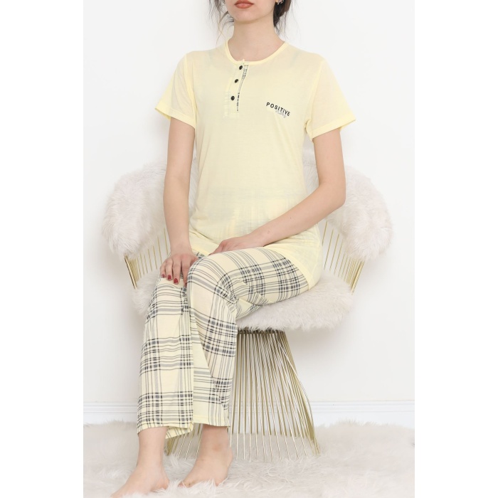 Düğmeli Pijama Takımı Sarı
