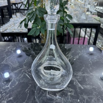 DAMLA DELİKLİ ŞEFFAF KAPAKLI KARAF
