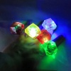 Kristal Tasarımlı Led Glow Işıklı 3 Modlu Kırmızı Yüzük 3.5 x 5 cm (4549)