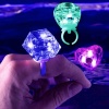 Kristal Tasarımlı Led Glow Işıklı 3 Modlu Mor Yüzük 3.5 x 5 cm (4549)