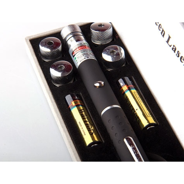 Yeşil Lazer Pointer 50 mW 15 Km Etkili (5 Başlıklı) 