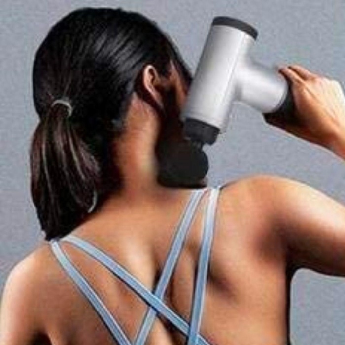 6 Farklı Seviyeli Titreşimli 4 Farklı Başlıklı Büyük Boy Masaj Tabancası 