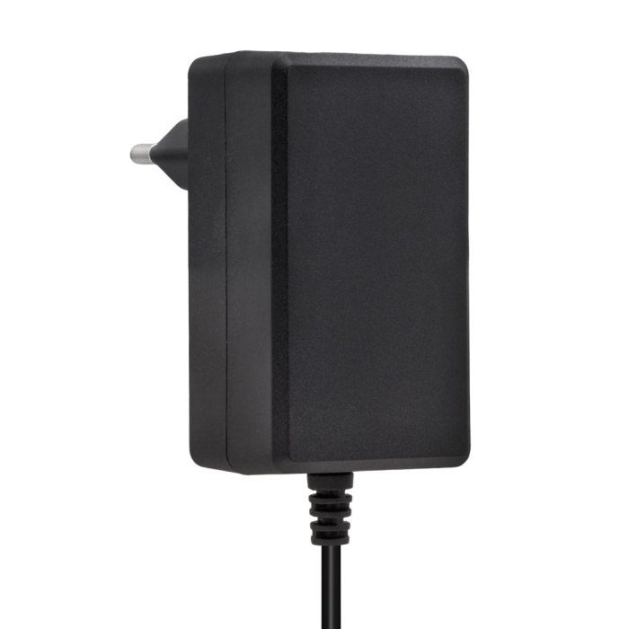 15 VOLT - 1 AMPER - 15 WATT 5.5*2.5 UÇLU YERLİ ÜRETİM PRİZ TİPİ ADAPTÖR 