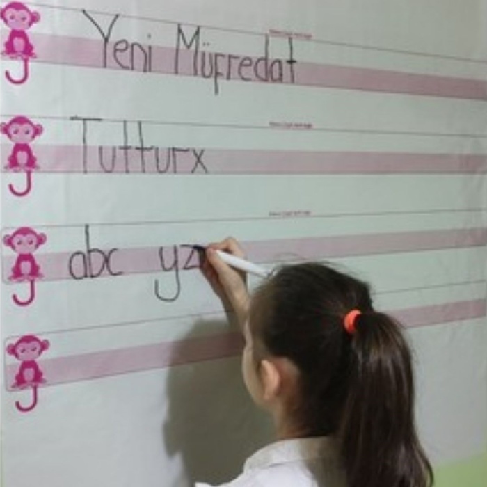 Kılavuz Çizgili Akıllı Kağıt Yazı Tahtası Duvarda İz Bırakmaz Statik Yeni Müfredata Uygun 100x56cm 