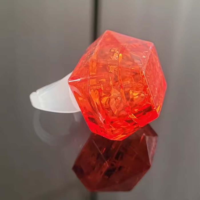 Kristal Tasarımlı Led Glow Işıklı 3 Modlu Kırmızı Yüzük 3.5 x 5 cm (4549)