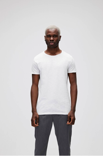 Bad Bear Erkek Tişört O-Neck T-Shirt – Şıklığın ve Rahatlığın Zamansız Yorumu