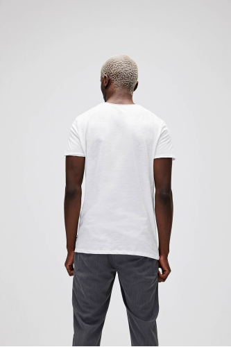 Bad Bear Erkek Tişört O-Neck T-Shirt – Şıklığın ve Rahatlığın Zamansız Yorumu