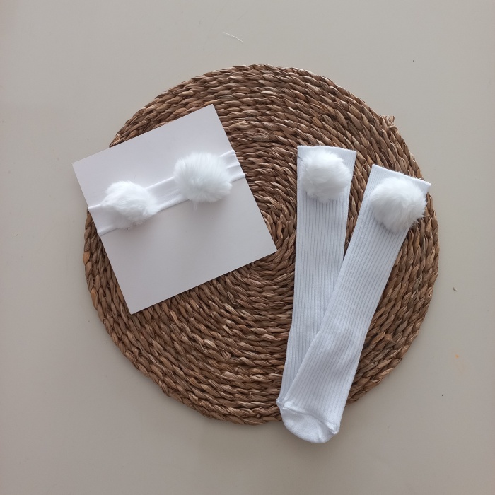 MARS BABY Kız Bebek Beyaz Ponponlu Çorap ve Bandana Takımı