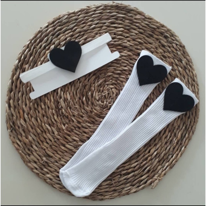 MARS BABY Kız Bebek Siyah Kalp Figürlü Bandana ve Beyaz Çorap Set